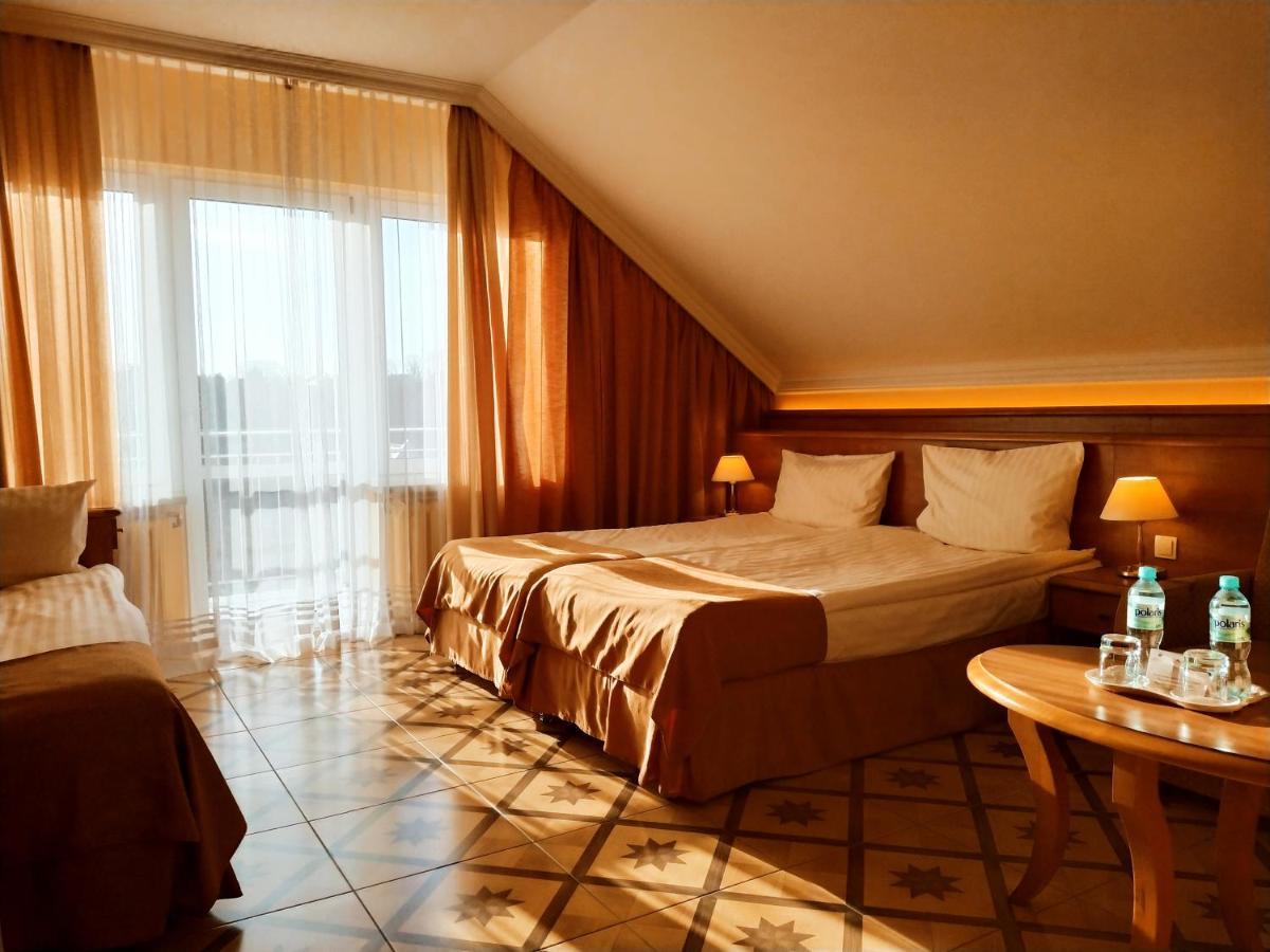 Hotel Polaris Świnoujście Екстериор снимка